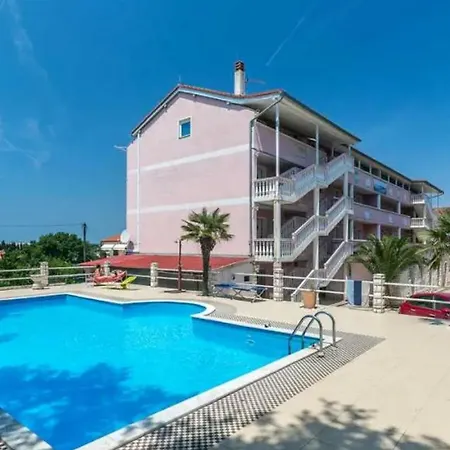 Appartamento Amelia - By Guide Medolino